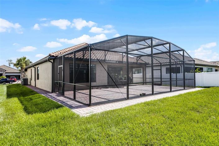 Image No.48-3 Bed Property for sale