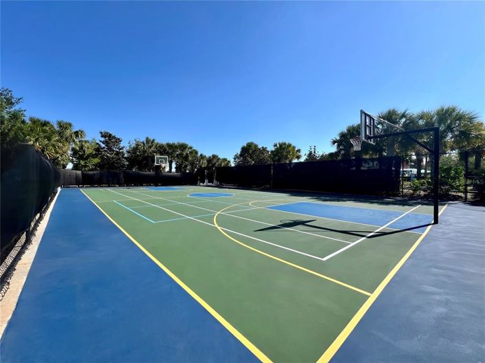 Image No.39-7 Bed Property for sale