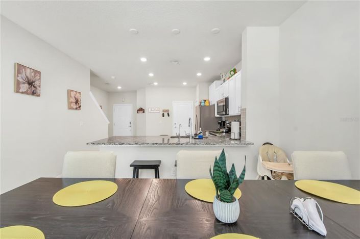 Image No.9-3 Bed Townhouse for sale