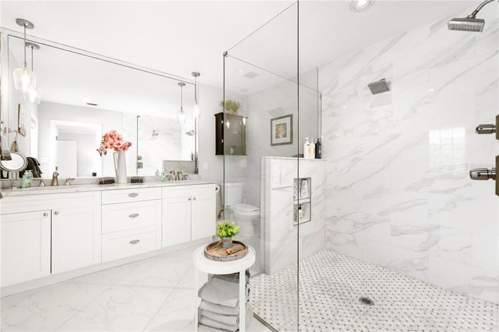 Image No.26-Propriété de 3 chambres à vendre à St. Petersburg