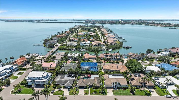 Image No.36-Propriété de 3 chambres à vendre à St. Petersburg