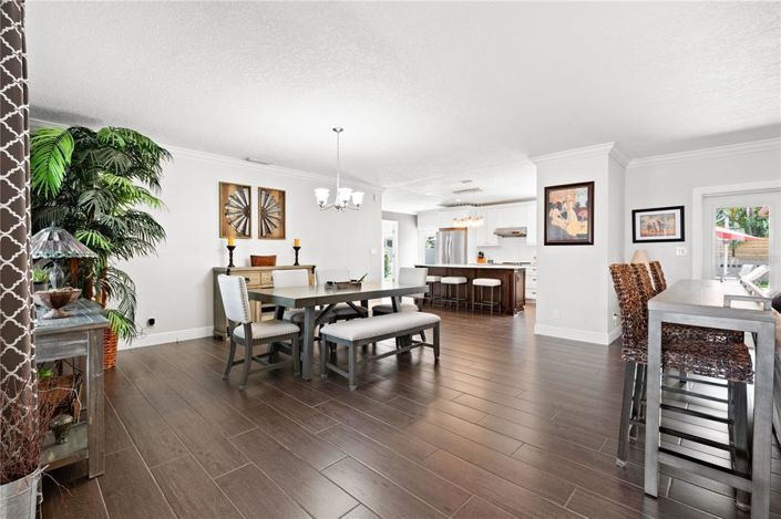 Image No.8-Propriété de 3 chambres à vendre à St. Petersburg