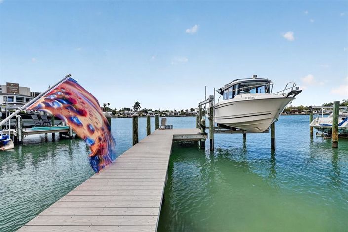 Image No.14-4 Bed Property for sale