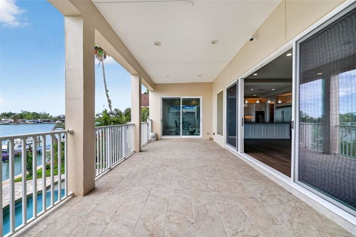 Image No.35-4 Bed Property for sale