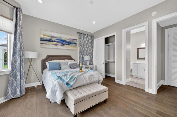 Image No.37-4 Bed Property for sale