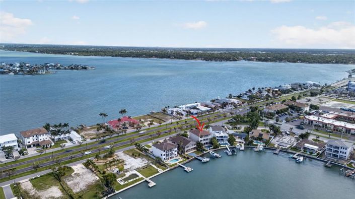 Image No.50-4 Bed Property for sale