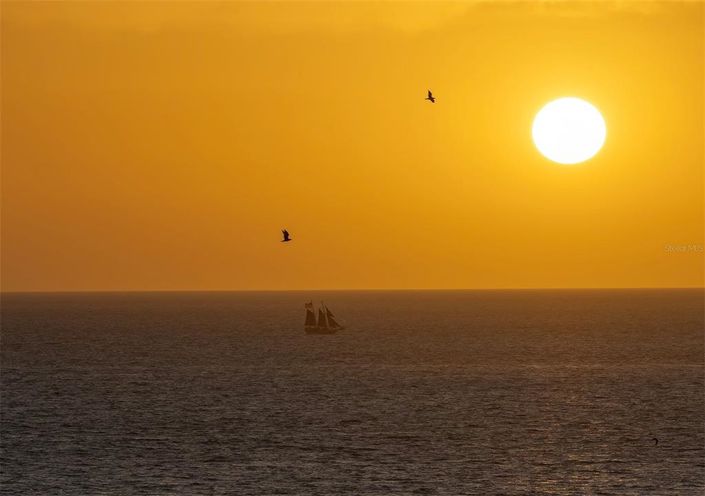 Image No.6-3 Bed Property for sale