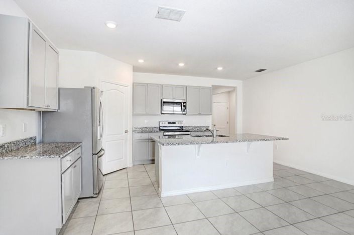 Image No.10-Propriété de 4 chambres à vendre à Haines City