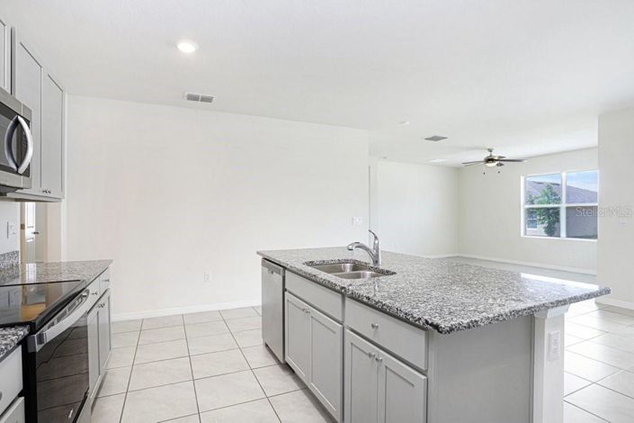 Image No.11-Propriété de 4 chambres à vendre à Haines City