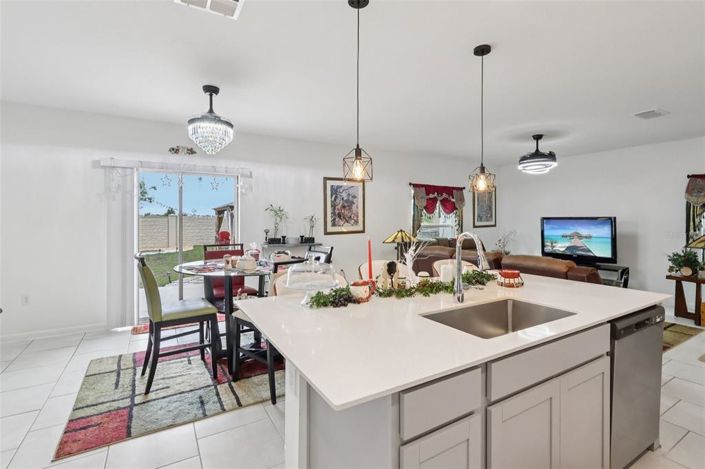 Image No.14-Propriété de 4 chambres à vendre à Davenport