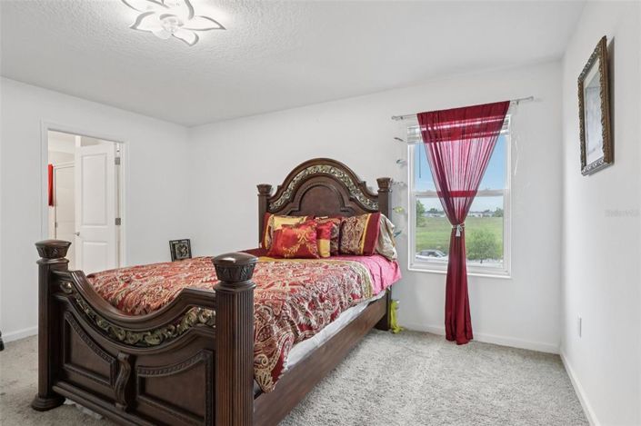 Image No.4-Propriété de 4 chambres à vendre à Davenport