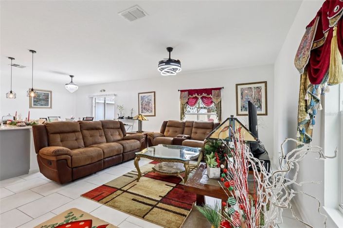 Image No.8-Propriété de 4 chambres à vendre à Davenport