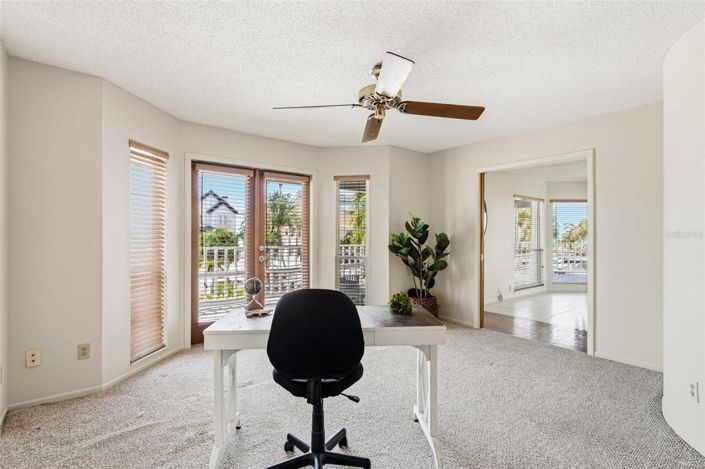 Image No.20-4 Bed Property for sale