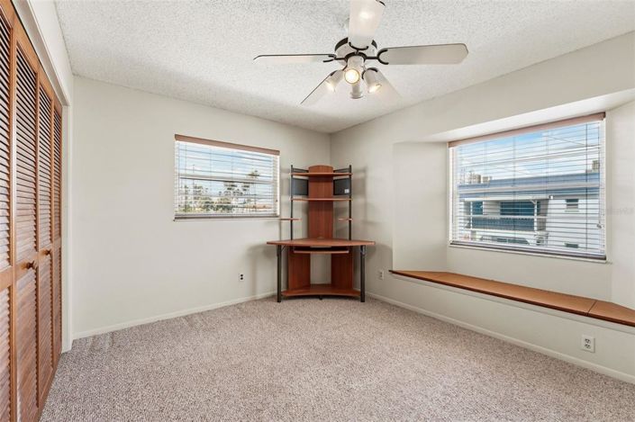 Image No.23-4 Bed Property for sale