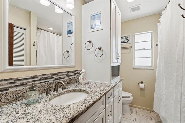 Image No.25-4 Bed Property for sale