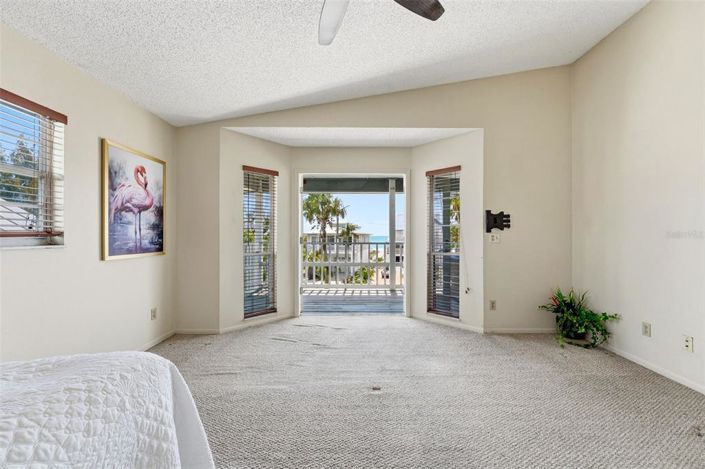 Image No.31-4 Bed Property for sale