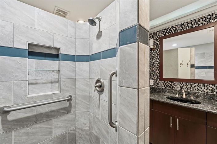 Image No.35-4 Bed Property for sale