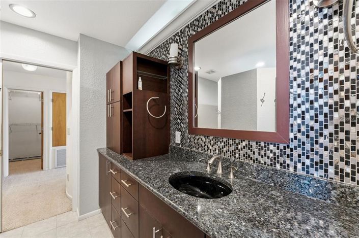 Image No.36-4 Bed Property for sale