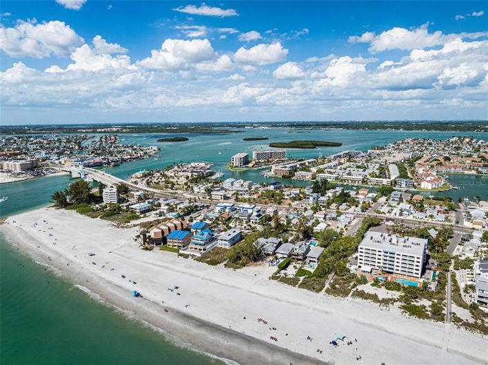 Image No.55-4 Bed Property for sale