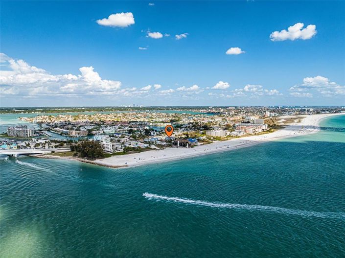 Image No.56-4 Bed Property for sale