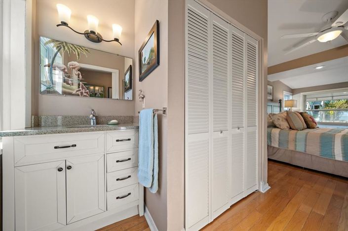 Image No.25-1 Bed Property for sale