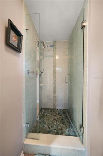 Image No.26-1 Bed Property for sale