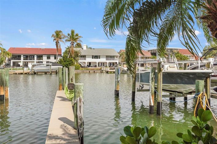 Image No.53-3 Bed Townhouse for sale