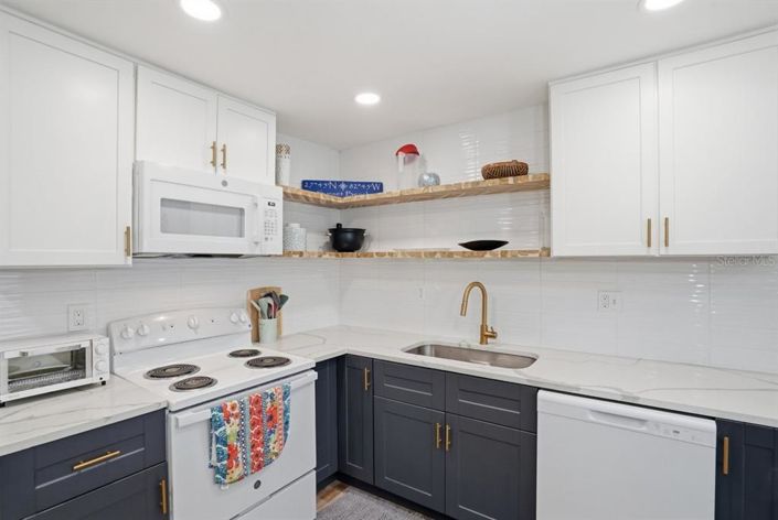 Image No.7-4 Bed Property for sale