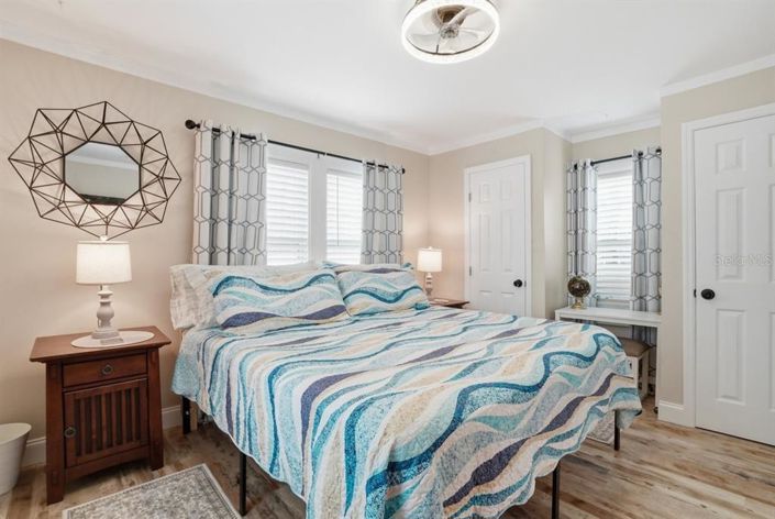 Image No.8-4 Bed Property for sale