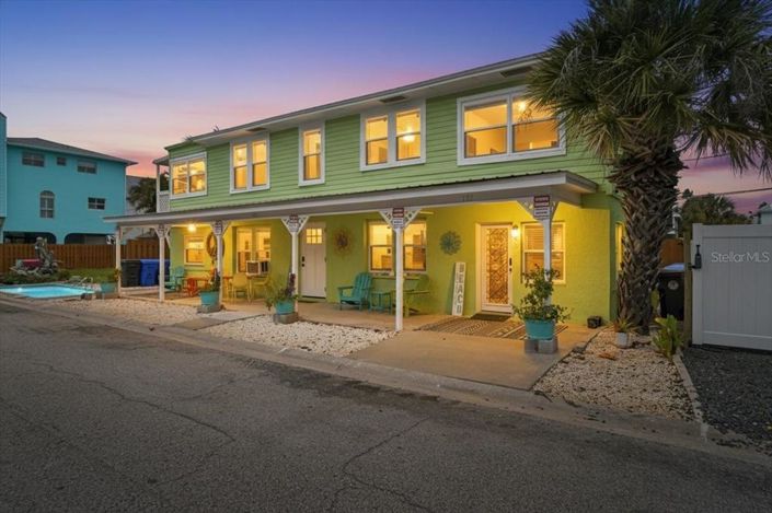 Image No.5-Propriété de 6 chambres à vendre à Treasure Island