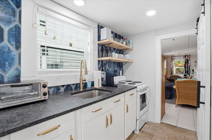 Image No.56-Propriété de 6 chambres à vendre à Treasure Island