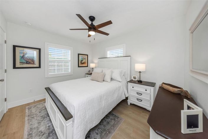 Image No.19-2 Bed Property for sale