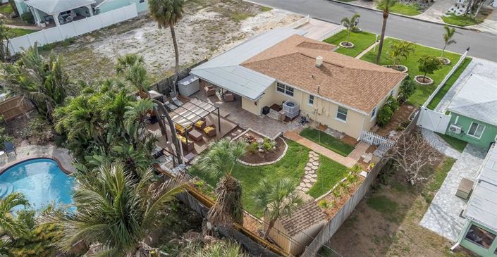 Image No.40-2 Bed Property for sale