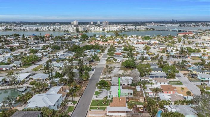 Image No.42-2 Bed Property for sale