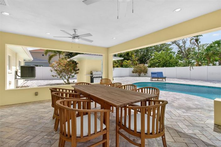 Image No.21-Propriété de 2 chambres à vendre à St. Pete Beach