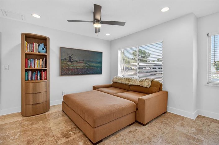 Image No.9-Propriété de 2 chambres à vendre à St. Pete Beach