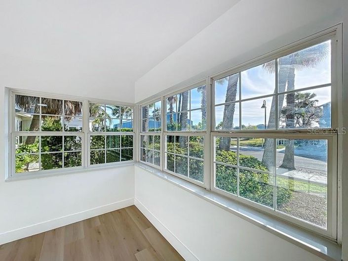 Image No.19-Propriété de 2 chambres à vendre à St. Pete Beach