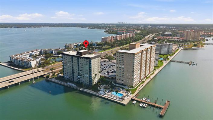 Image No.2-2 Bed Property for sale