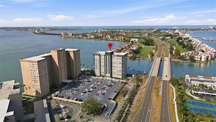 Image No.27-2 Bed Property for sale