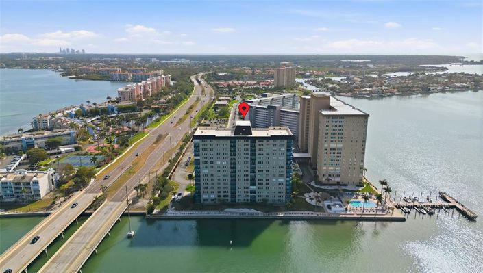 Image No.29-2 Bed Property for sale