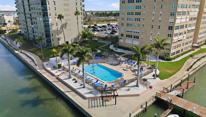 Image No.31-2 Bed Property for sale