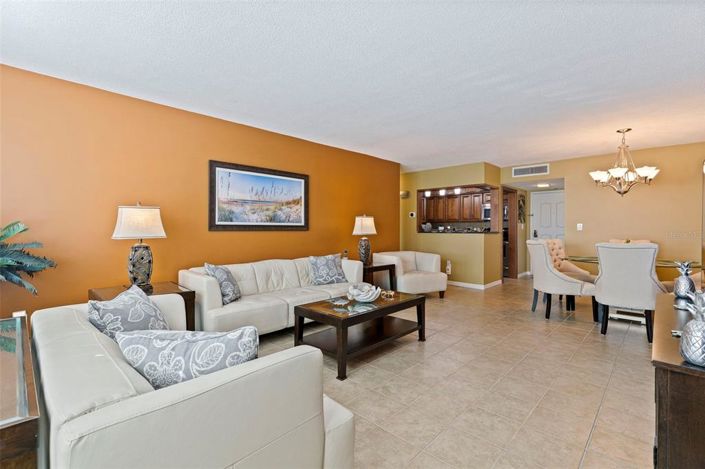 Image No.9-2 Bed Property for sale