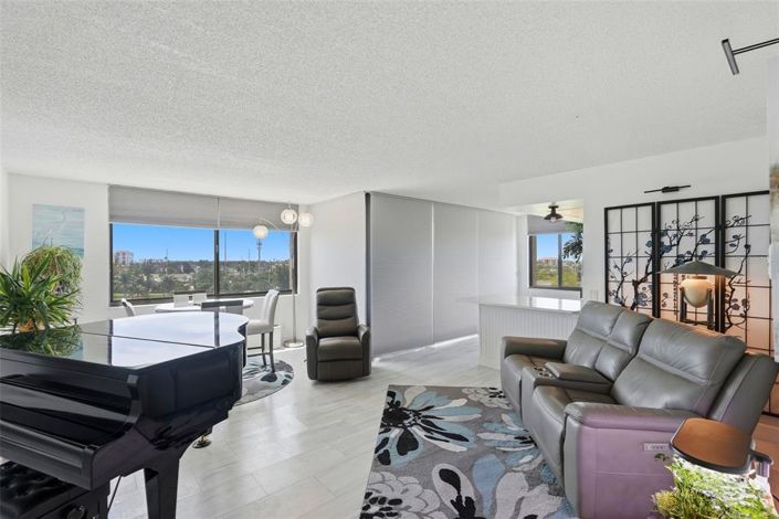 Image No.7-Propriété de 2 chambres à vendre à St. Petersburg