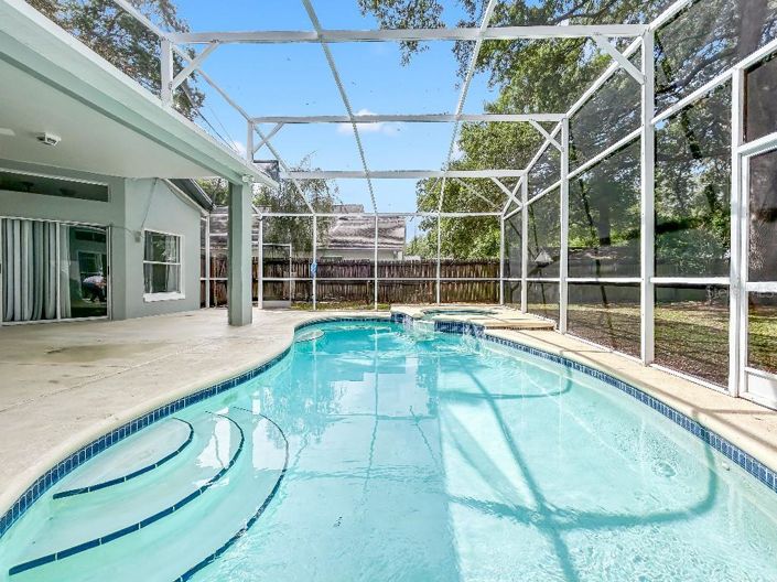 Image No.3-4 Bed Property for sale