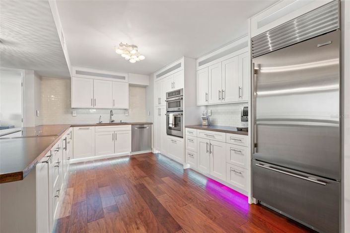 Image No.14-2 Bed Property for sale