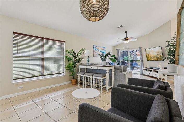 Image No.6-Propriété de 4 chambres à vendre à Davenport