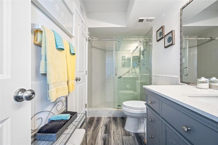 Image No.26-2 Bed Property for sale