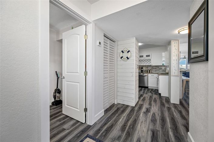 Image No.30-2 Bed Property for sale