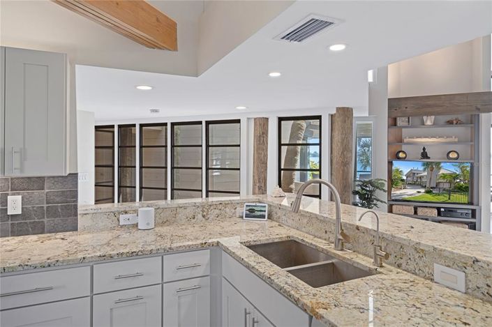 Image No.19-Propriété de 3 chambres à vendre à St. Pete Beach