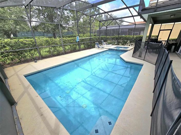 Image No.17-5 Bed Property for sale